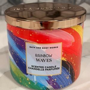 Brand New Bath & Body Works Rainbow Waves 3 Wick Candle